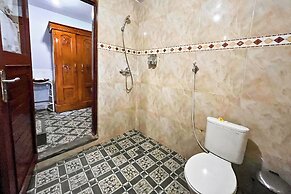 Villa Pastiny Santy Sidemen