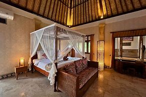 Villa Pastiny Santy Sidemen