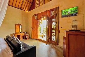 Villa Pastiny Santy Sidemen