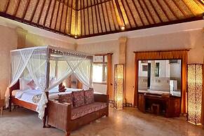 Villa Pastiny Santy Sidemen