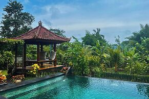 Villa Pastiny Santy Sidemen