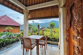 Villa Pastiny Santy Sidemen