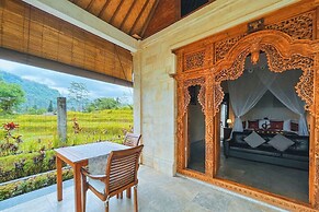 Villa Pastiny Santy Sidemen