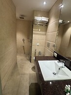 Hotel Dakshin Grandeur