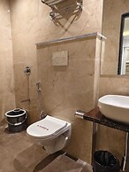 Hotel Dakshin Grandeur