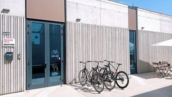 Bed and Bike Hostel
