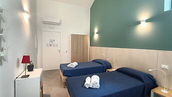 Bed and Bike Hostel