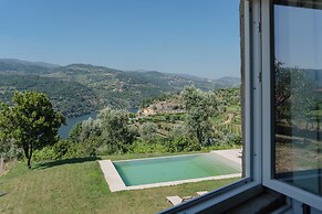 Feel Discovery Casa da Granja in Douro