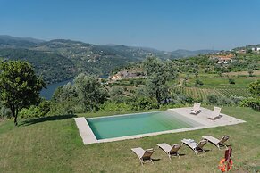 Feel Discovery Casa da Granja in Douro