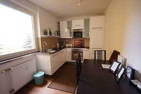 YoHome - Stylish New City Apartment