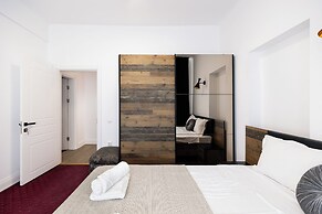 Bucharest Studios Tokyo Apart