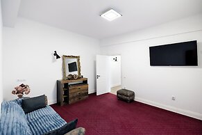 Bucharest Studios Tokyo Apart