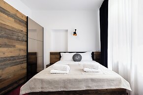 Bucharest Studios Tokyo Apart
