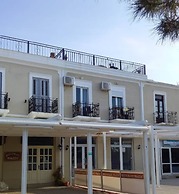 Mateo Rooms and Hostel