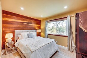 Wraparound Deck & Grill: Wrightwood Cabin Near PCT