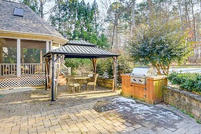 5 Mi to Falls Lake: Family Home in Raleigh
