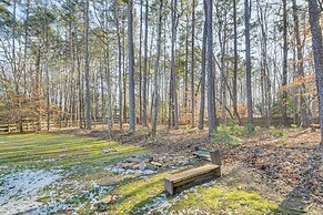 5 Mi to Falls Lake: Family Home in Raleigh