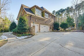 5 Mi to Falls Lake: Family Home in Raleigh