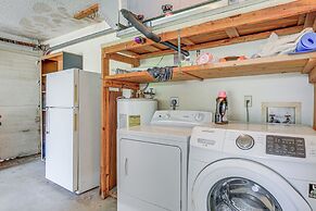 Palm Aire Home - 5 Mi to SRQ Airport!