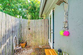 2 Mi to Boat Ramp: Home in Bokeelia