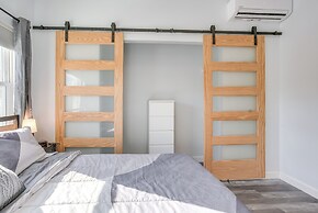 4 Mi to Lake Logan: Hocking Hills Apartment