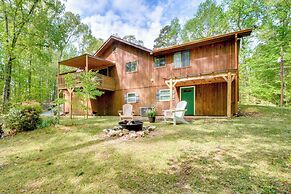 2 Mi to Toccoa Falls: Cozy Getaway w/ Fire Pit!