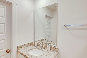 15 Mi to Dtwn Huntsville: Newly Built Home!