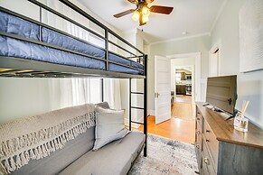 Family-friendly Main St Gloucester Apt w/ Balcony!