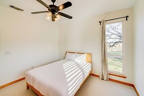 6 Mi to Lewisville Lake: Spacious Ranch Home
