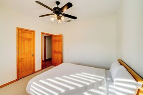 6 Mi to Lewisville Lake: Spacious Ranch Home