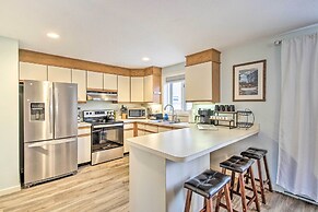 Walk to Ski, Golf & Dining: Jackson Village Condo!