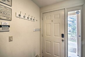 Walk to Ski, Golf & Dining: Jackson Village Condo!