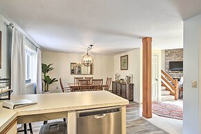 Walk to Ski, Golf & Dining: Jackson Village Condo!