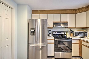 Walk to Ski, Golf & Dining: Jackson Village Condo!