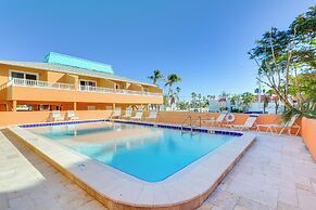 Steps to Beach: Bradenton Beach Condo w/ Deck