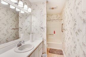 6 Mi to Dtwn Brunswick: Home w/ Pool & Fire Pit!