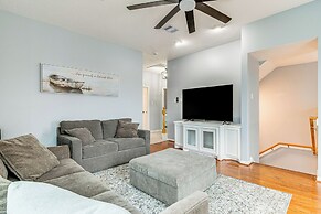 < 1 Mi to Boat Ramp: Waterfront Lake Conroe Home!