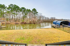 < 1 Mi to Boat Ramp: Waterfront Lake Conroe Home!