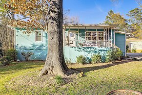 1 Mi to Stone Mountain Park: Outdoor Haven!