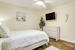 1 Mi to Stone Mountain Park: Outdoor Haven!