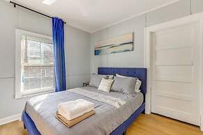 1 Mi to Ocmulgee Mounds: Charming Home w/ Yard!