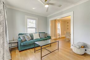 1 Mi to Ocmulgee Mounds: Charming Home w/ Yard!