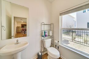 8 Mi to Lackland Afb: Pet-friendly Home w/ Yard!