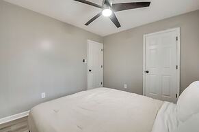 Spacious Home w/ Deck & Perks in Marietta!