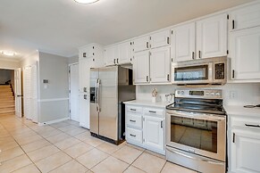 Spacious Home w/ Deck & Perks in Marietta!