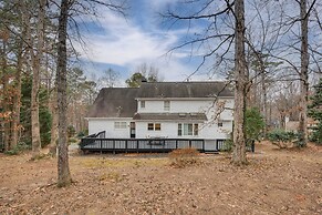 Spacious Home w/ Deck & Perks in Marietta!