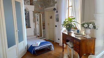 jasmine cottage