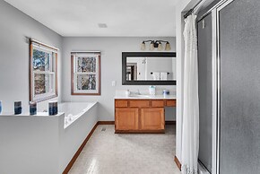 Spacious Hidden Paradise At Lake Norman 4 Bedroom Home