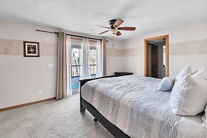 Spacious Hidden Paradise At Lake Norman 4 Bedroom Home