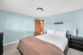 Spacious Hidden Paradise At Lake Norman 4 Bedroom Home